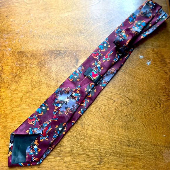 Disney Christmas/Holiday Tie - Picture 3 of 3